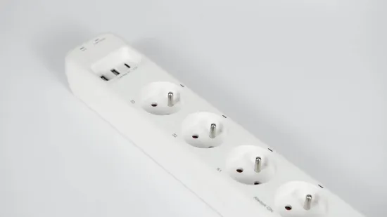 French Power Strip Smart Home Wireless WiFi 4 Outlets Power Strip/Remote Voice Control