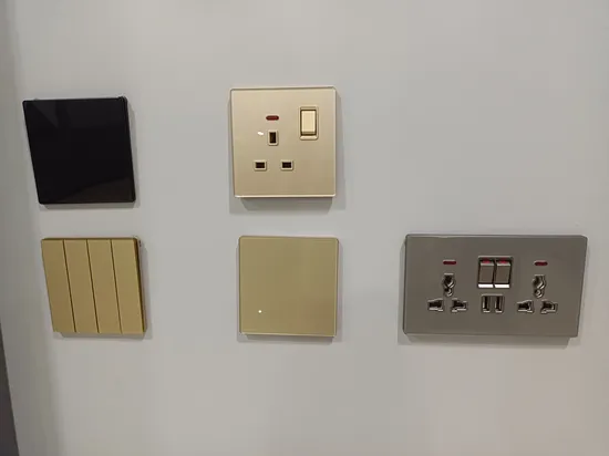 W6 UK Acrylic Glass Panel Switch Sockets Ultrathin Wall Switch WiFi Socket in Wall Smart WiFi Plug 13AMP Wall Socket